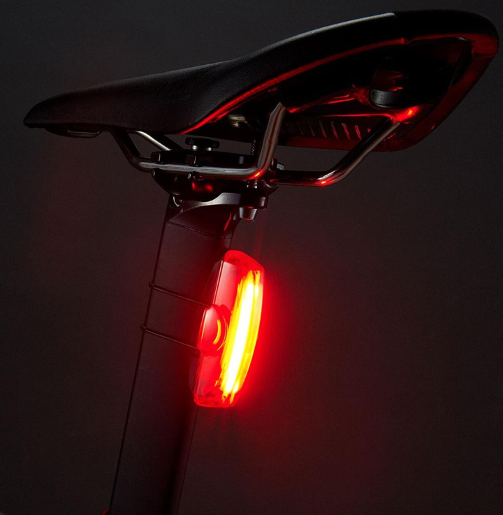 Cateye TL-LD710K Rapid X2 Kinetic Bromsljus Baklampa i gruppen Tillbehör / Belysning hos CykelCity (38094)